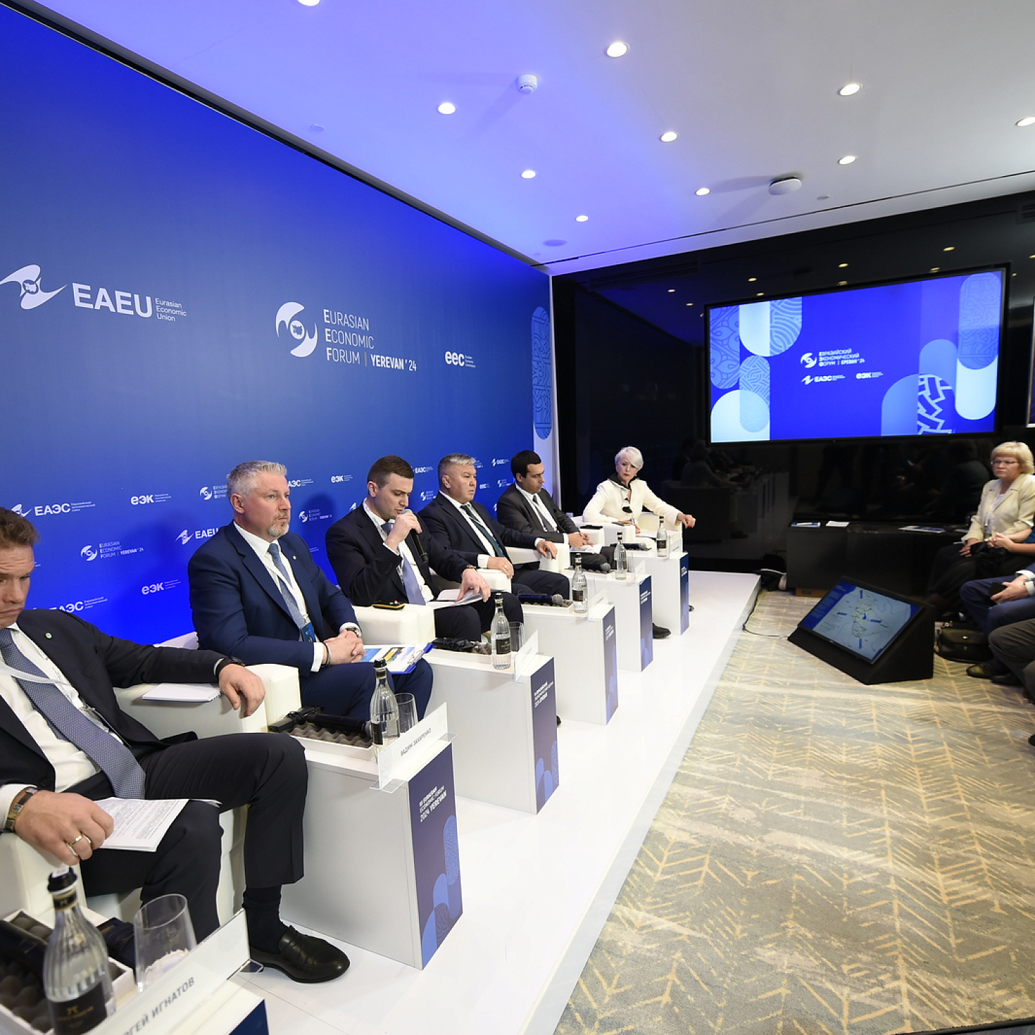 Транспортная сопряженность Евразии: образ будущего