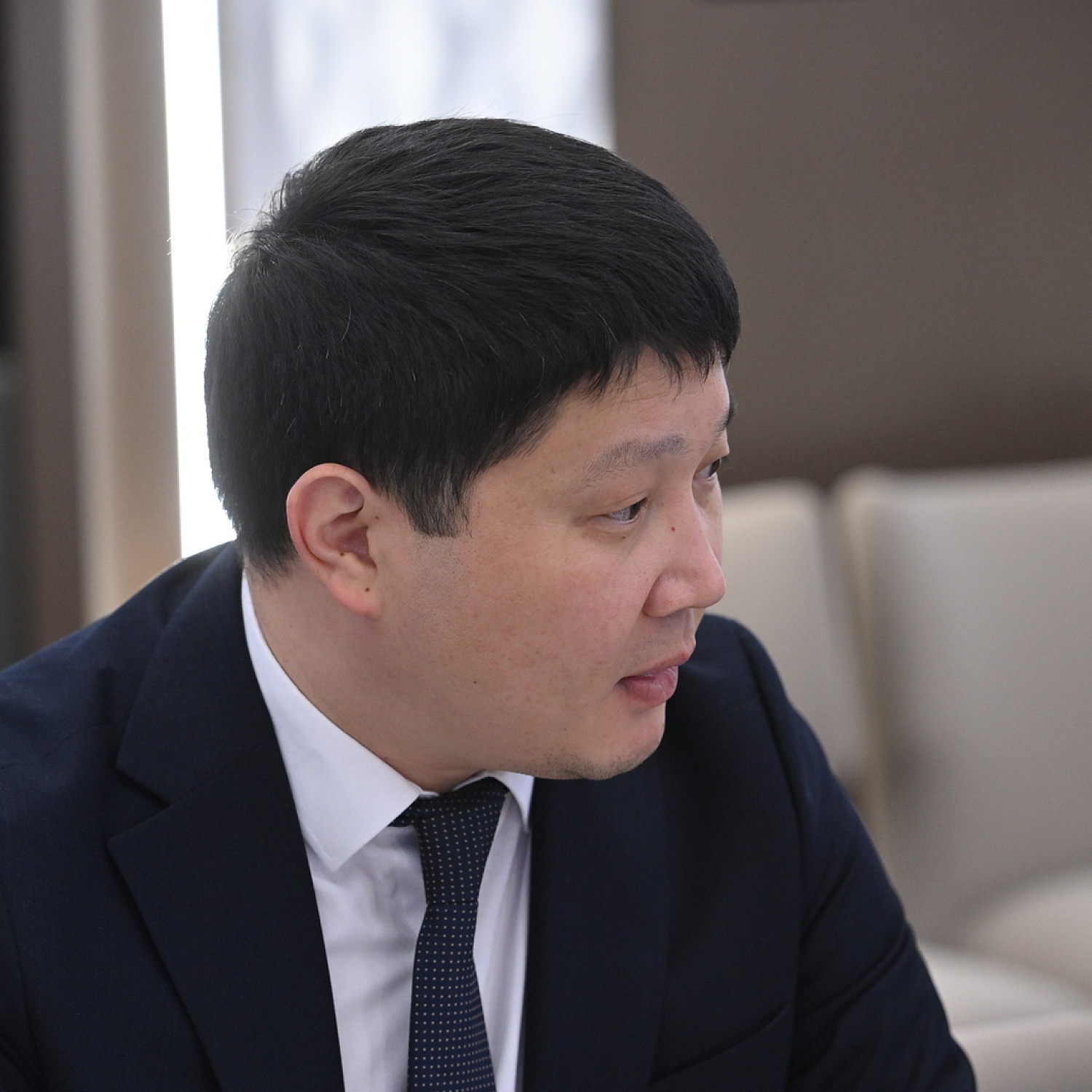 Зал В2В
