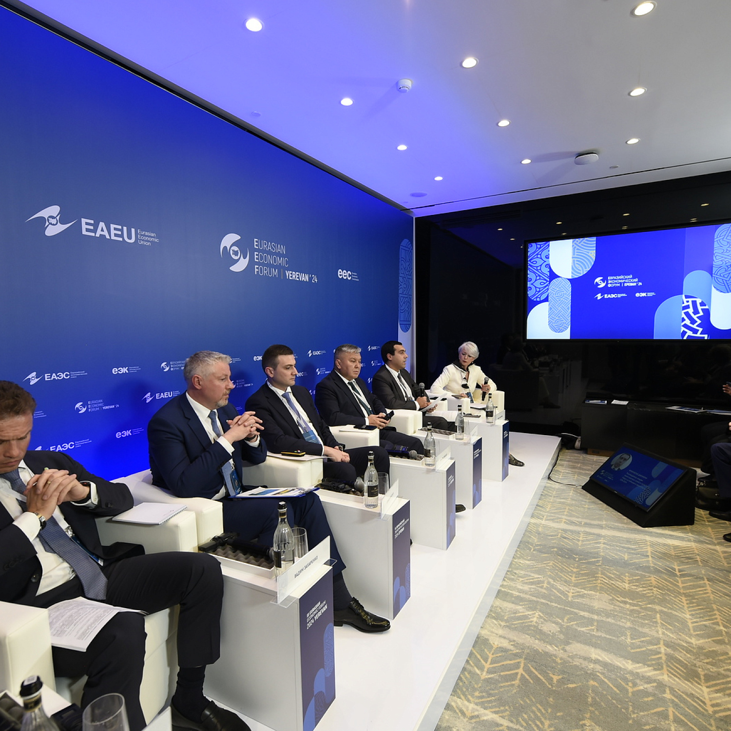 Транспортная сопряженность Евразии: образ будущего